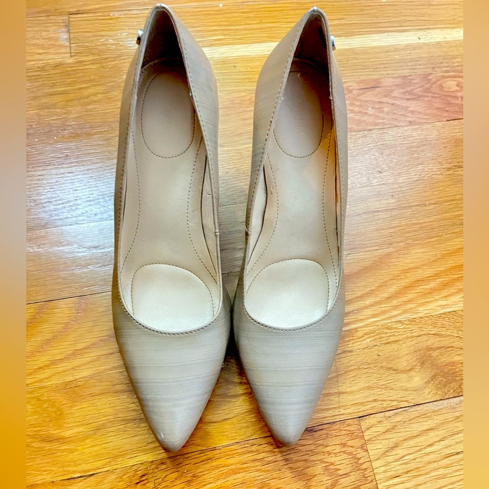 Calvin Klein Elegant Tan Women's Pumps